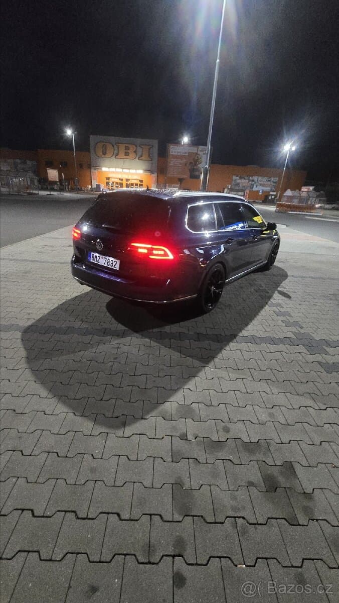 Volkswagen PASSAT - 4