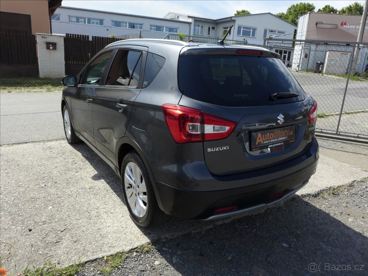 2016 Suzuki S-CROSS - 4