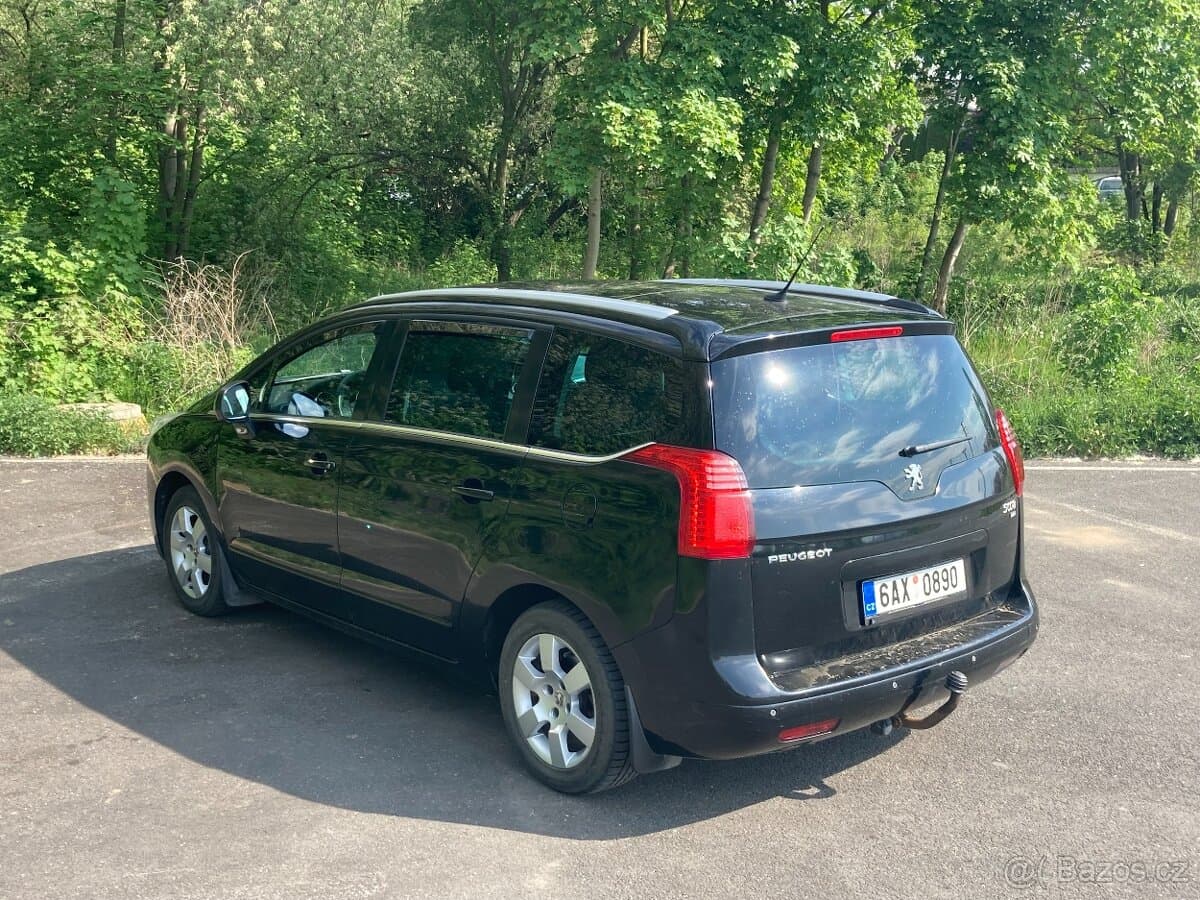 2012 Peugeot 5008 - 4
