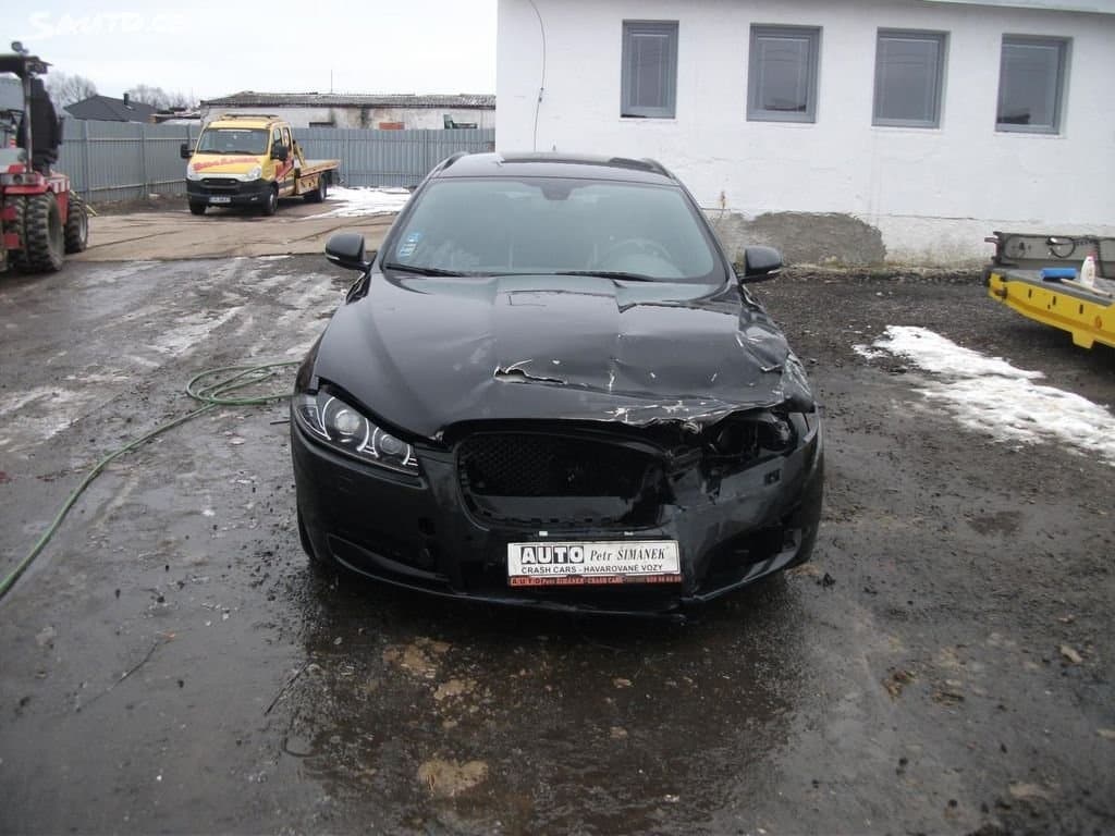 2013 Jaguar XF - 4