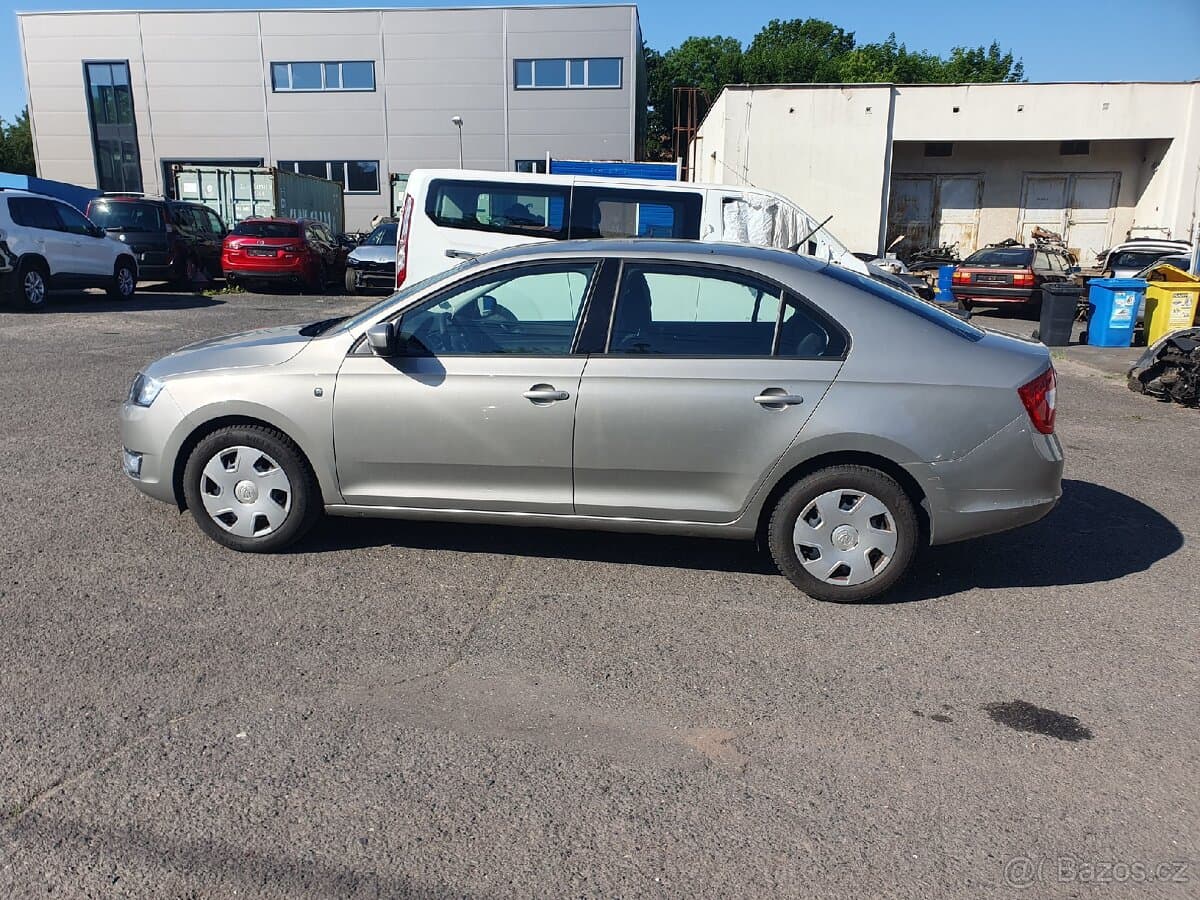 2012 Škoda RAPID - 4