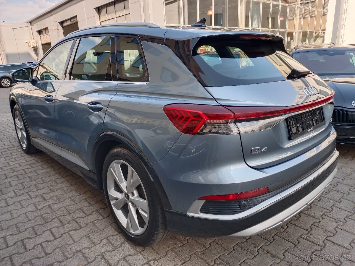2022 Audi Q4 - 4