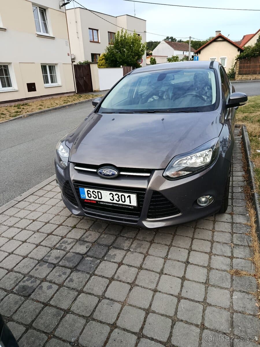 Ford FOCUS - 4