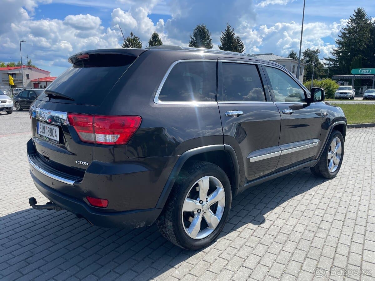 2013 Jeep CHEROKEE - 4
