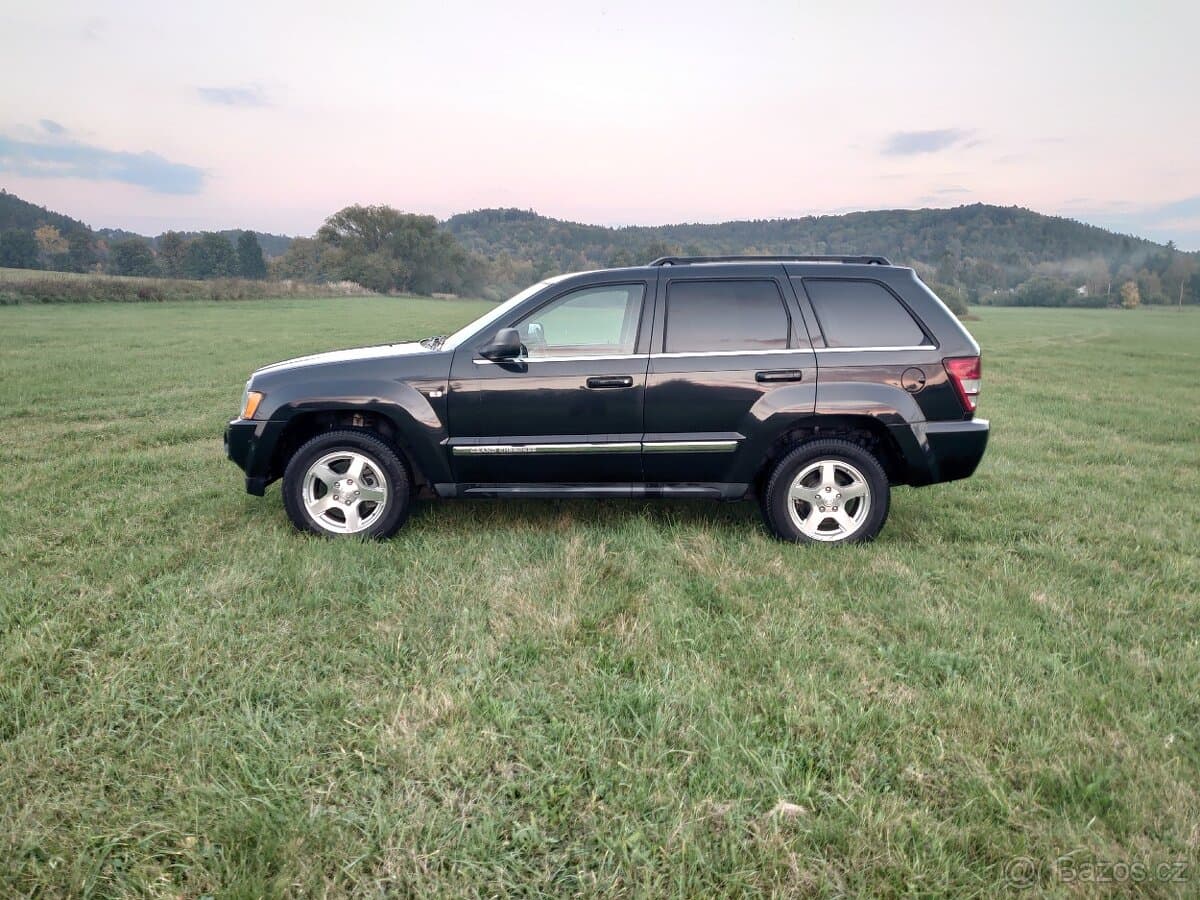 2006 Jeep CHEROKEE - 4