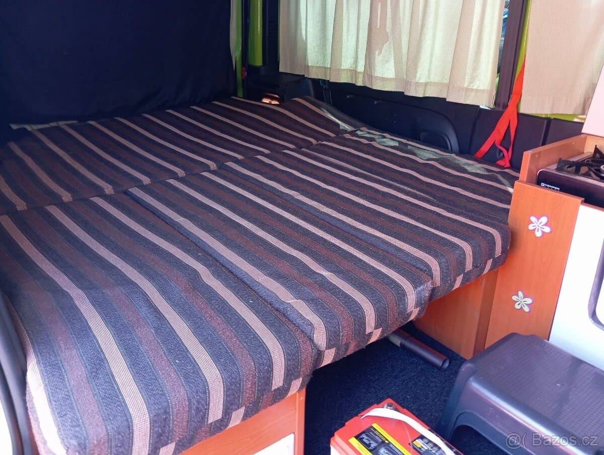 Renault TRAFIC - 4