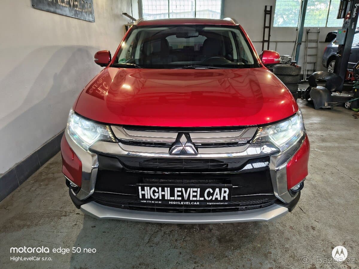 2017 Mitsubishi OUTLANDER - 4