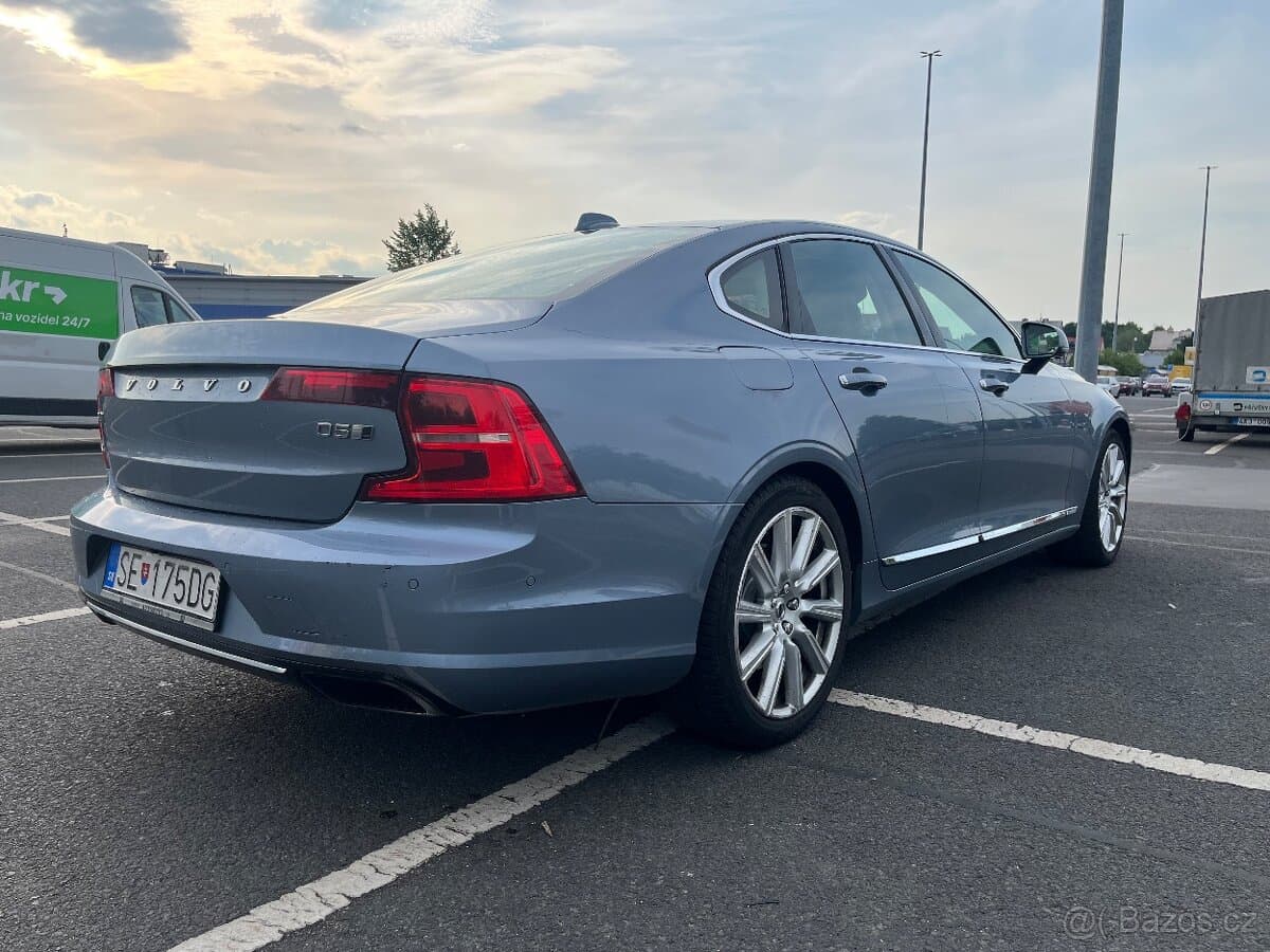 Volvo S90 - 4