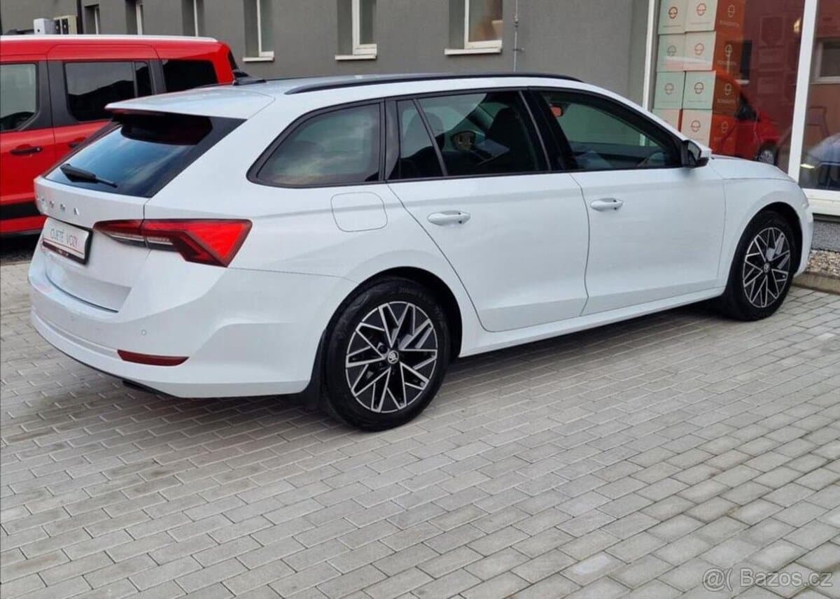 2023 Škoda OCTAVIA - 4