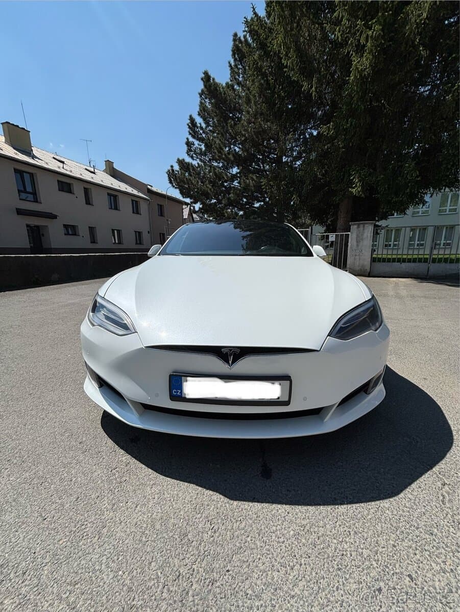 2017 Tesla MODEL S - 4