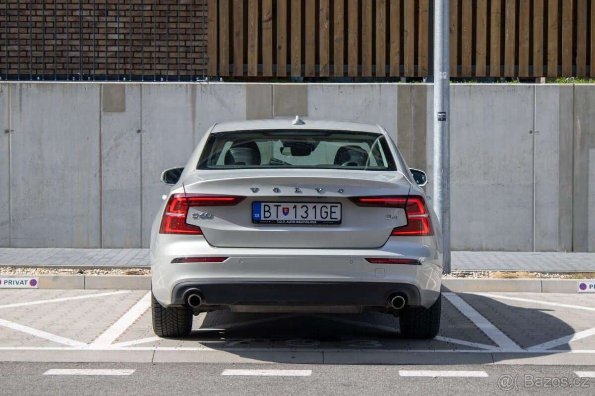 2022 Volvo S60 - 4