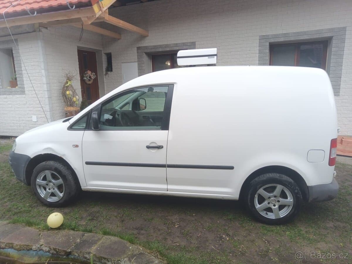 Volkswagen CADDY - 4