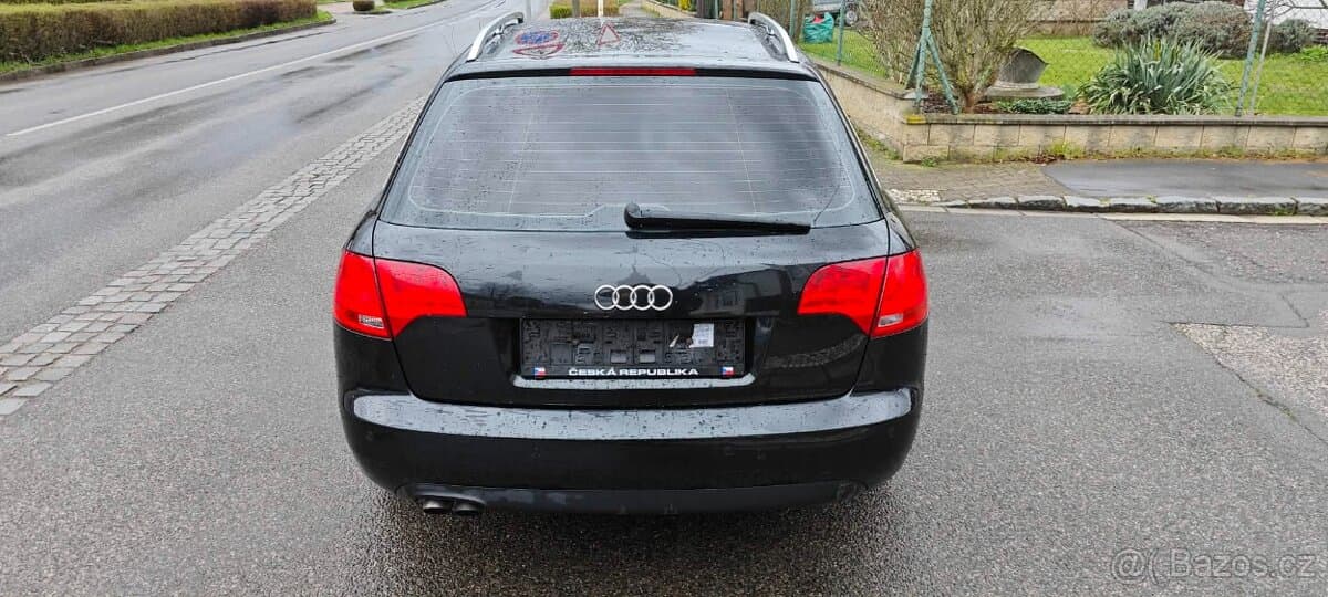 Audi A4 - 4