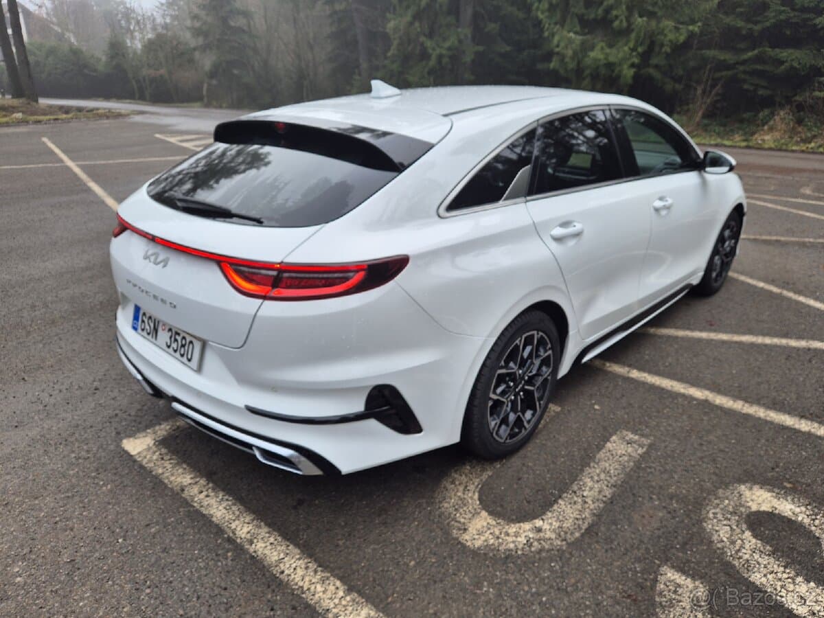 2023 Kia PROCEED - 4