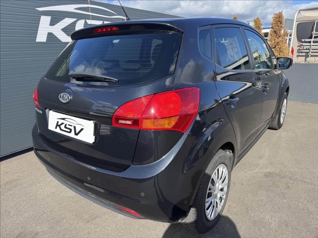 2011 Kia VENGA - 4