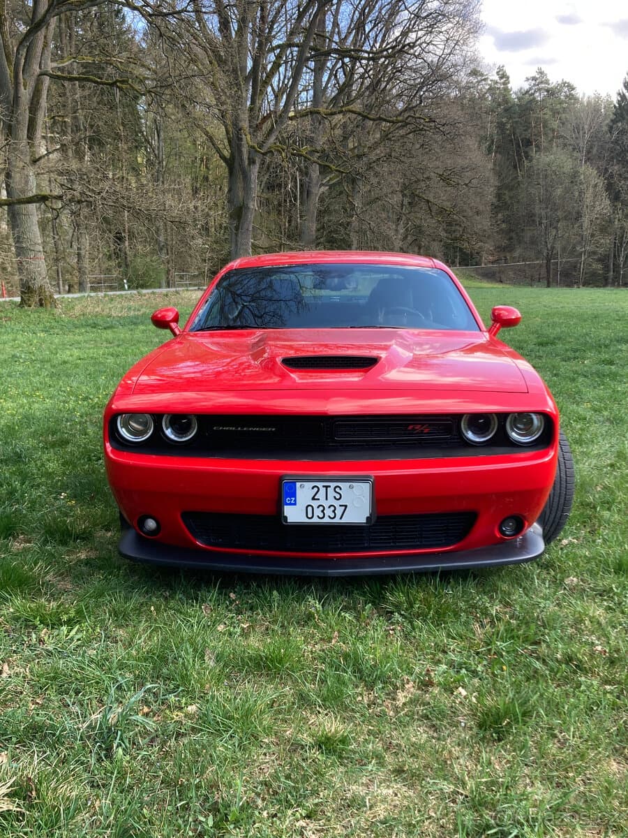 2019 Dodge CHALLENGER - 4