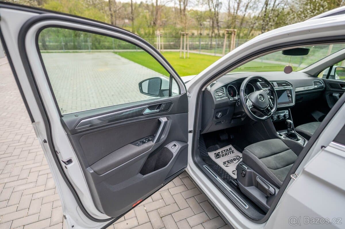 2018 Volkswagen TIGUAN - 4