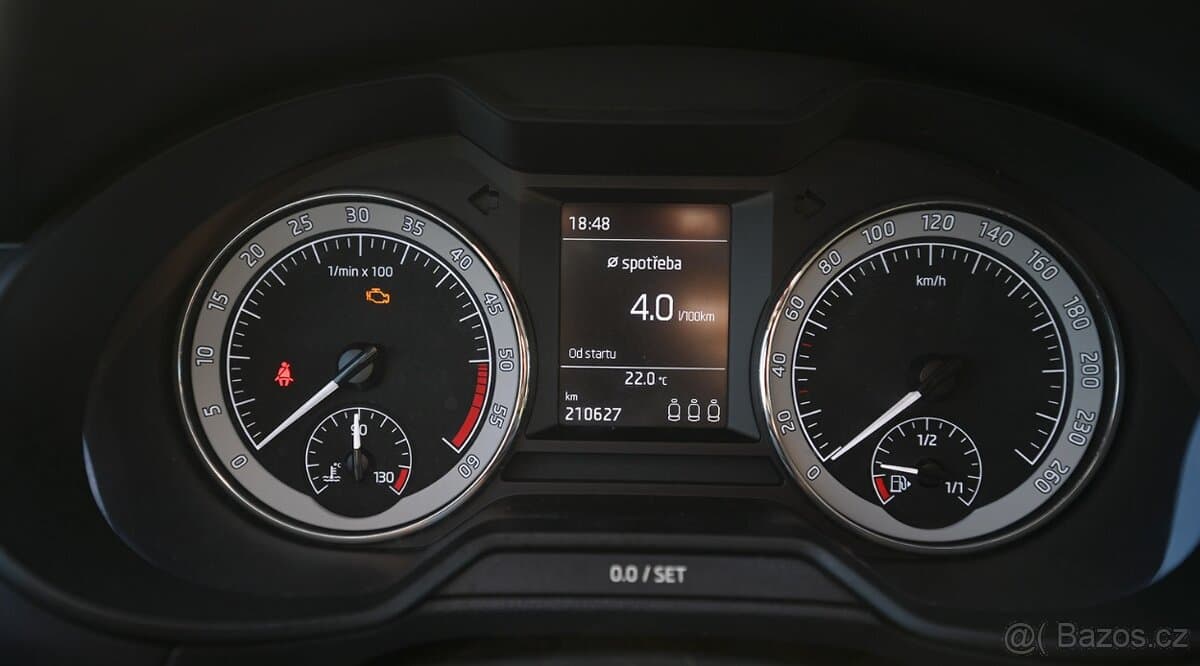 Škoda OCTAVIA - 4