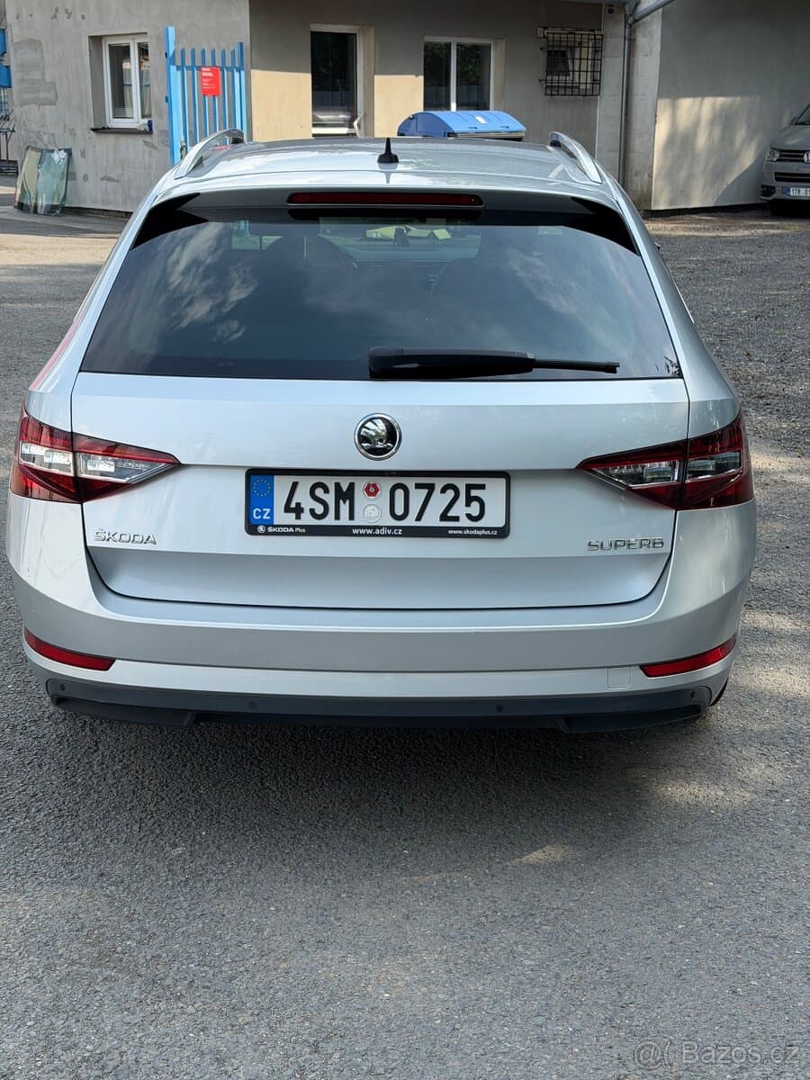 2018 Škoda SUPERB - 4