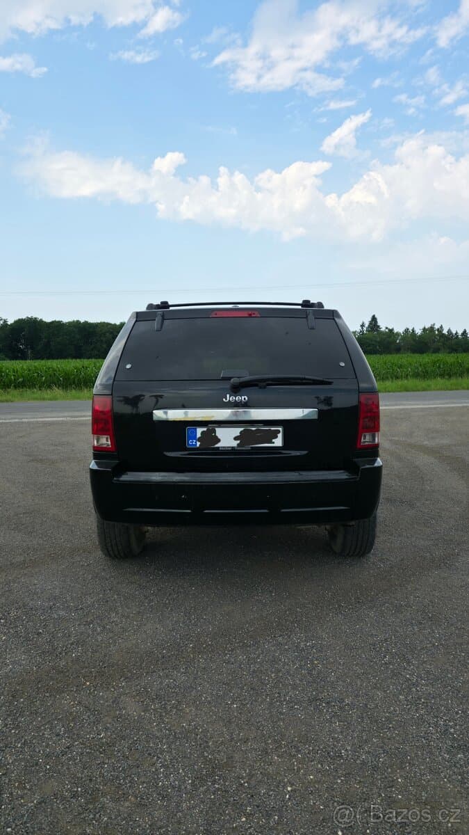 2005 Jeep CHEROKEE - 4