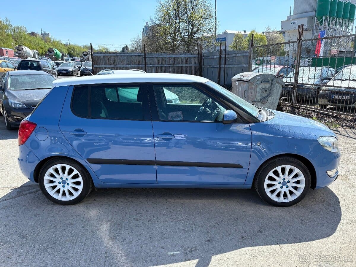 2011 Škoda FABIA - 4