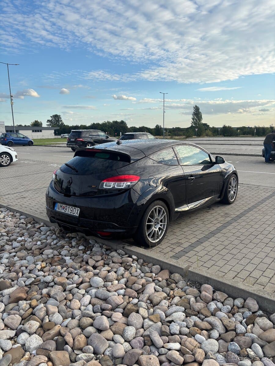 Renault MEGANE - 4
