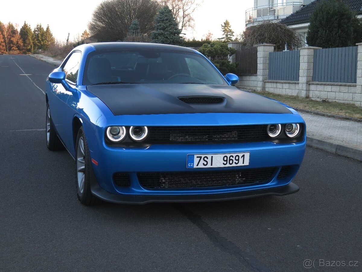 2018 Dodge CHALLENGER - 4