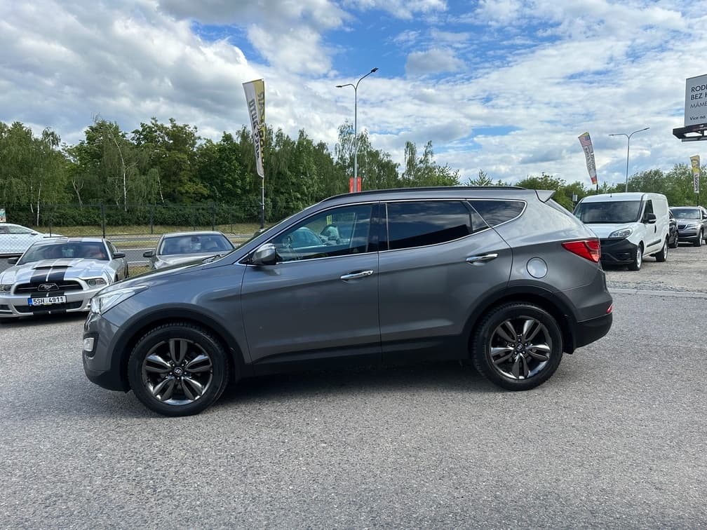 2013 Hyundai SANTA FE - 4