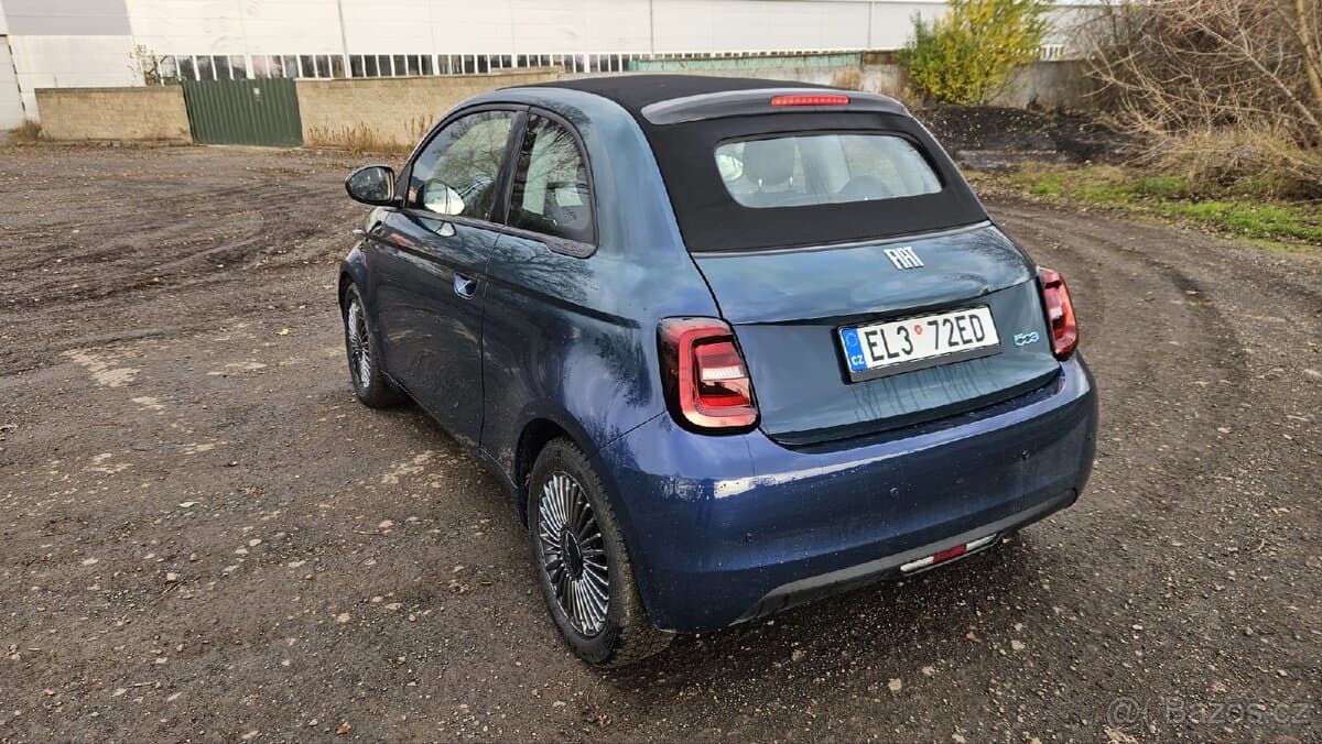 2022 Fiat 500e - 4