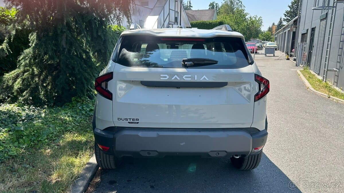 Dacia DUSTER - 4