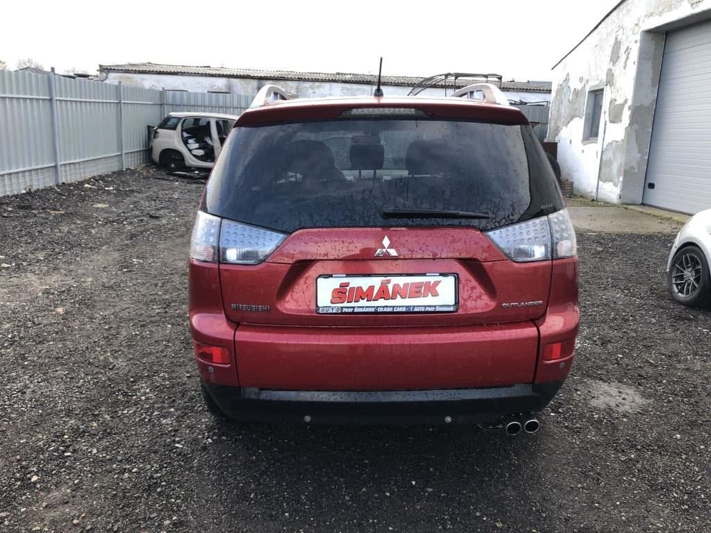 2009 Mitsubishi OUTLANDER - 4