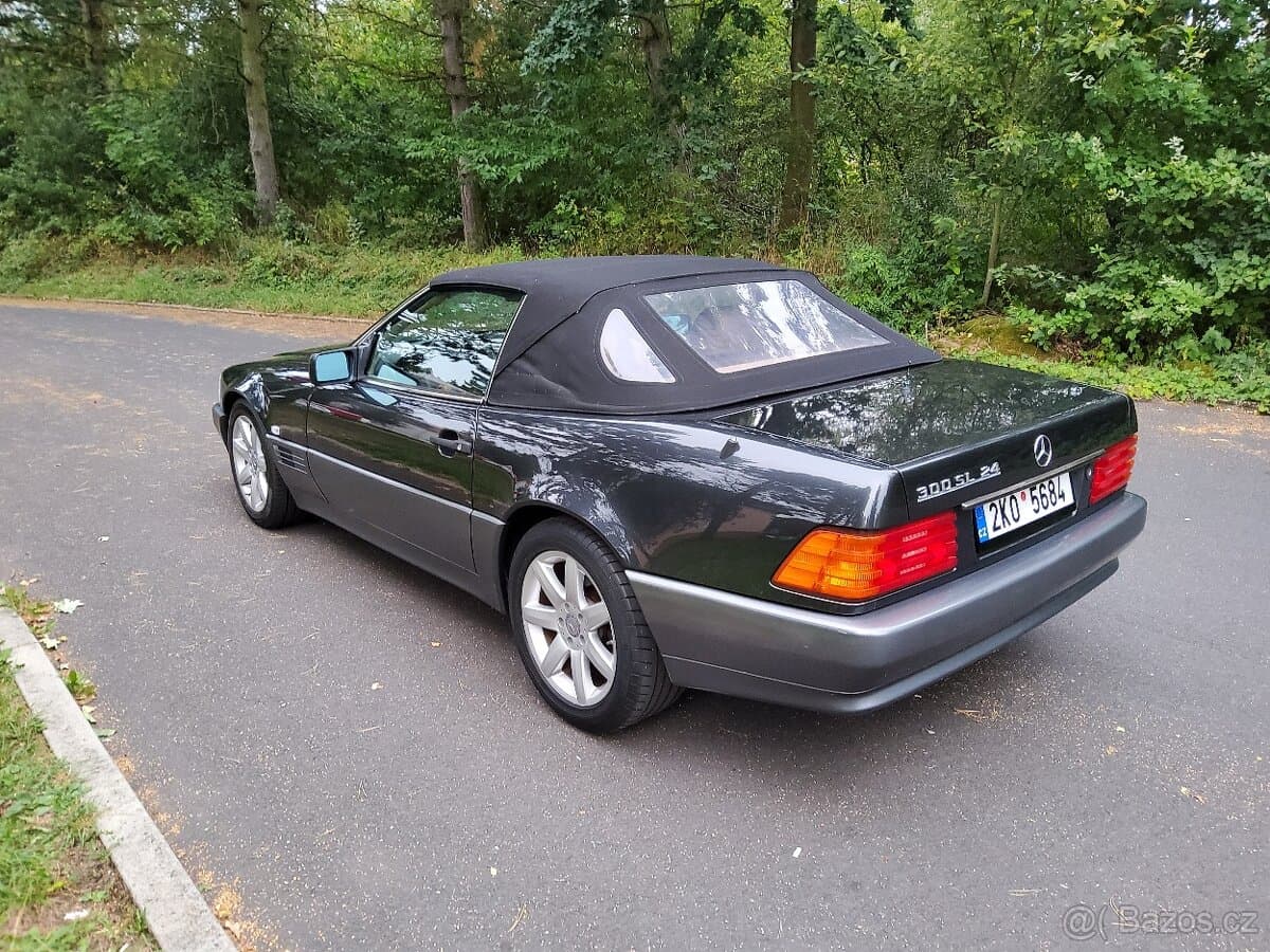 1991 Mercedes-Benz SL - 4