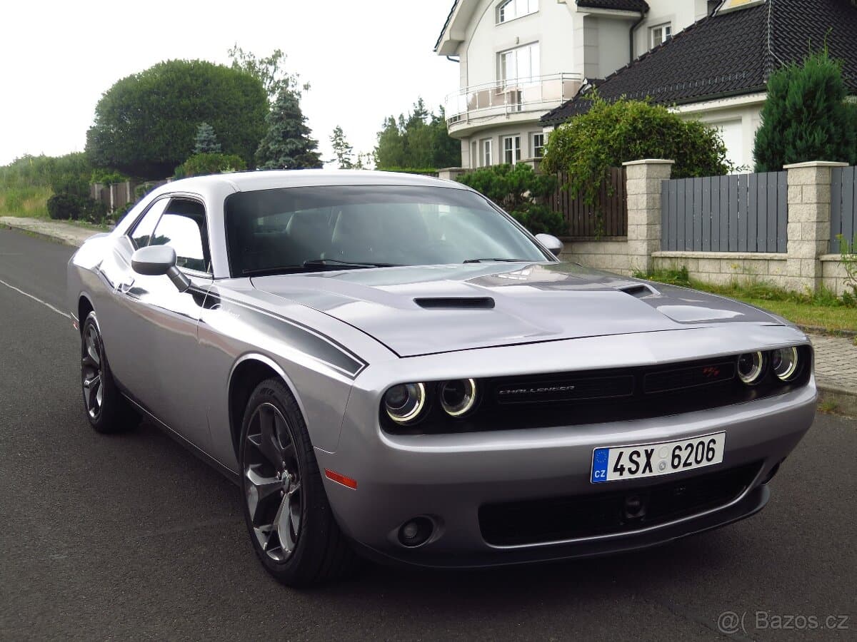 2018 Dodge CHALLENGER - 4