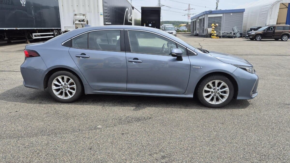 2021 Toyota COROLLA - 4