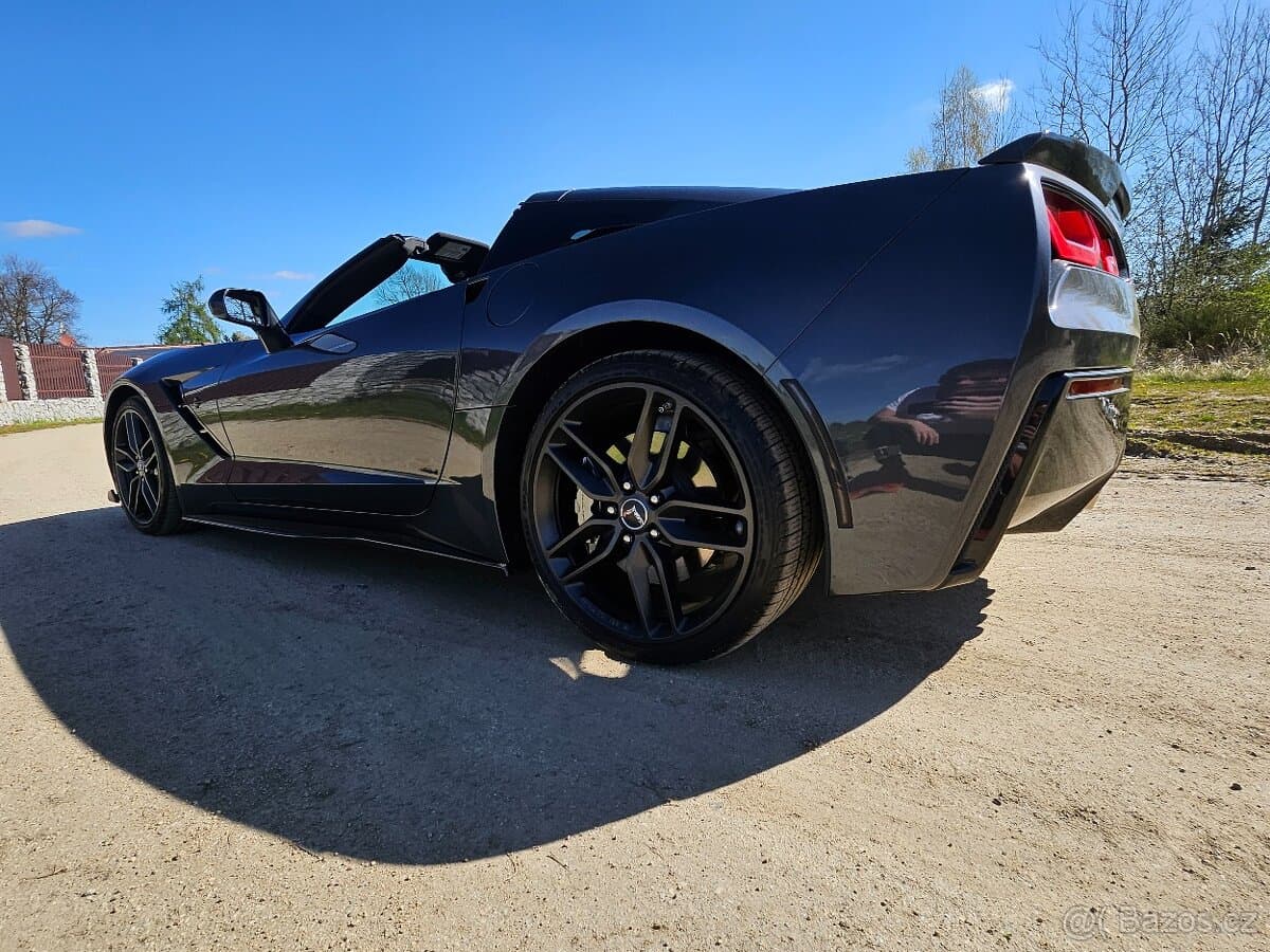 Chevrolet CORVETTE - 4