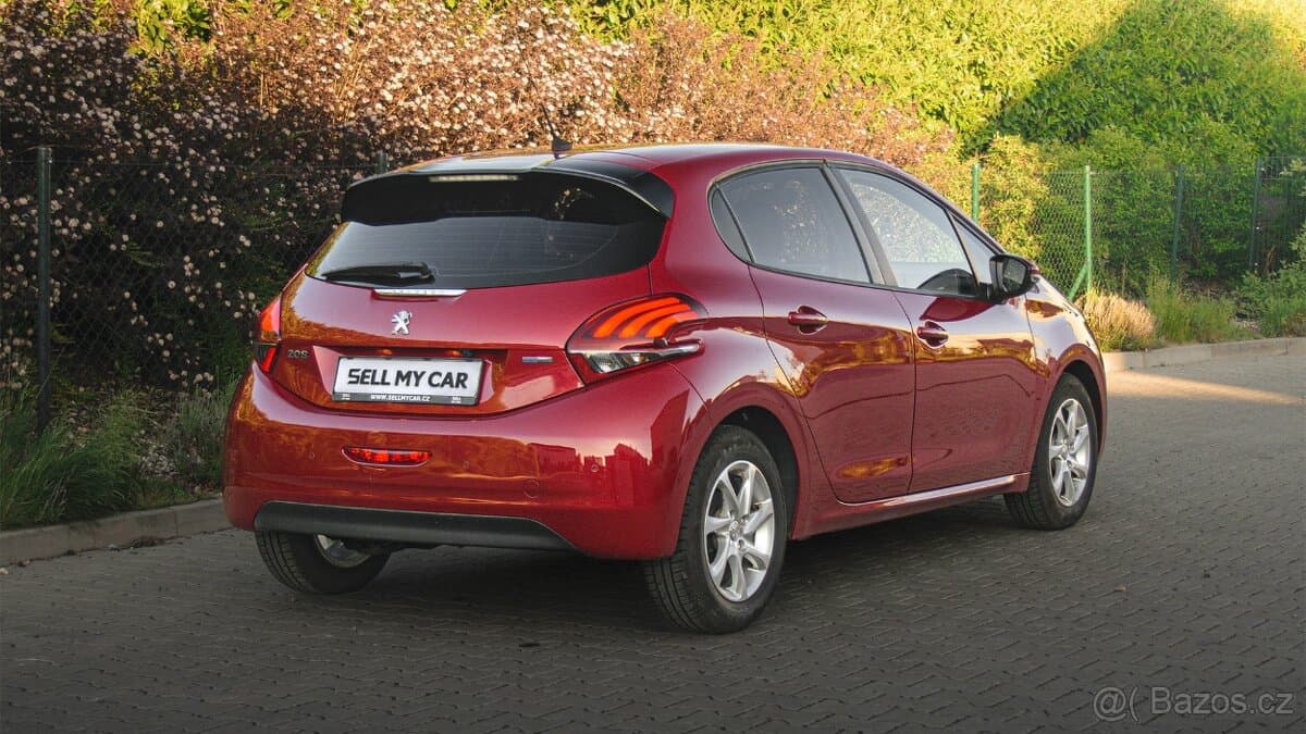 2016 Peugeot 208 - 4