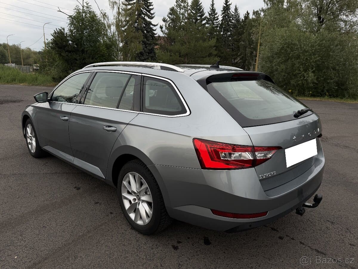 2021 Škoda SUPERB - 4