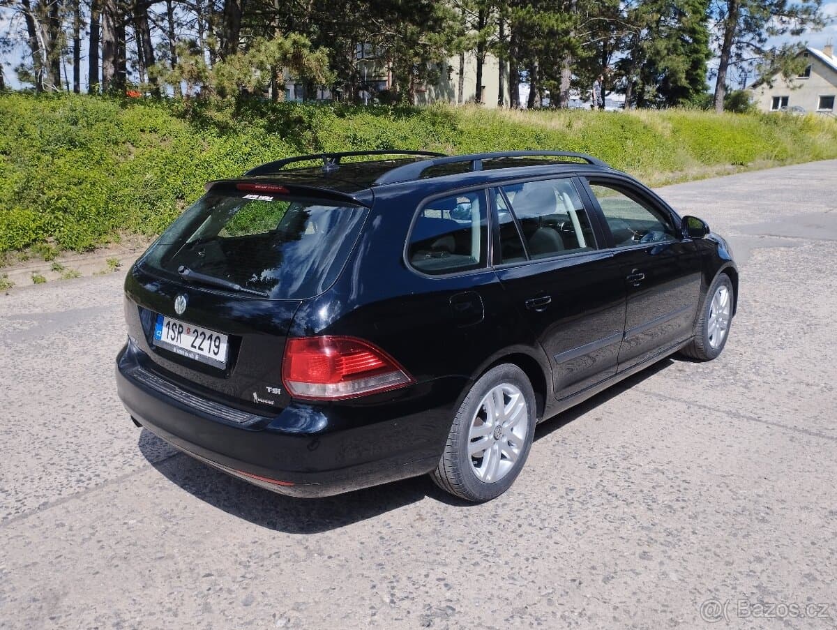 2011 Volkswagen GOLF - 4