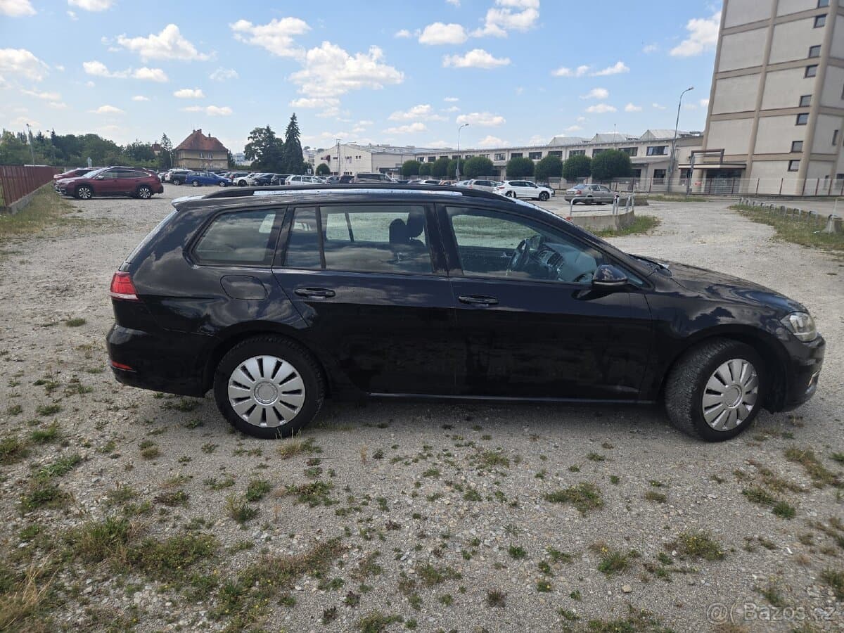 2017 Volkswagen GOLF - 4