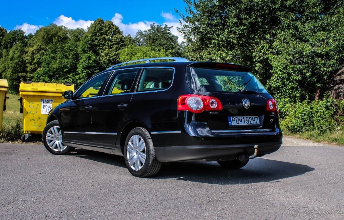 2010 Volkswagen PASSAT - 4
