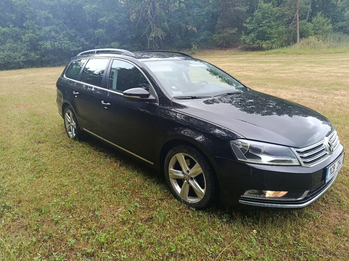 2015 Volkswagen PASSAT - 4