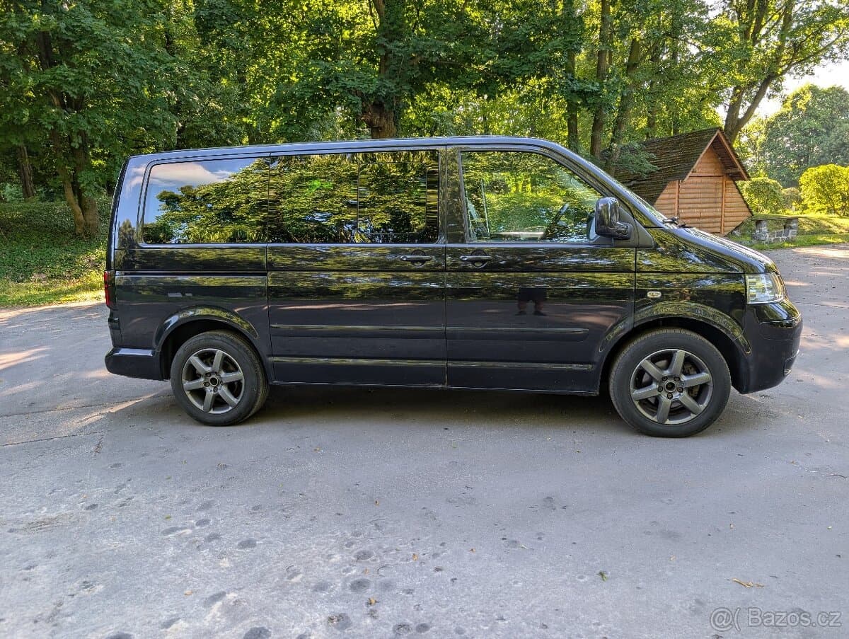 Volkswagen MULTIVAN - 4