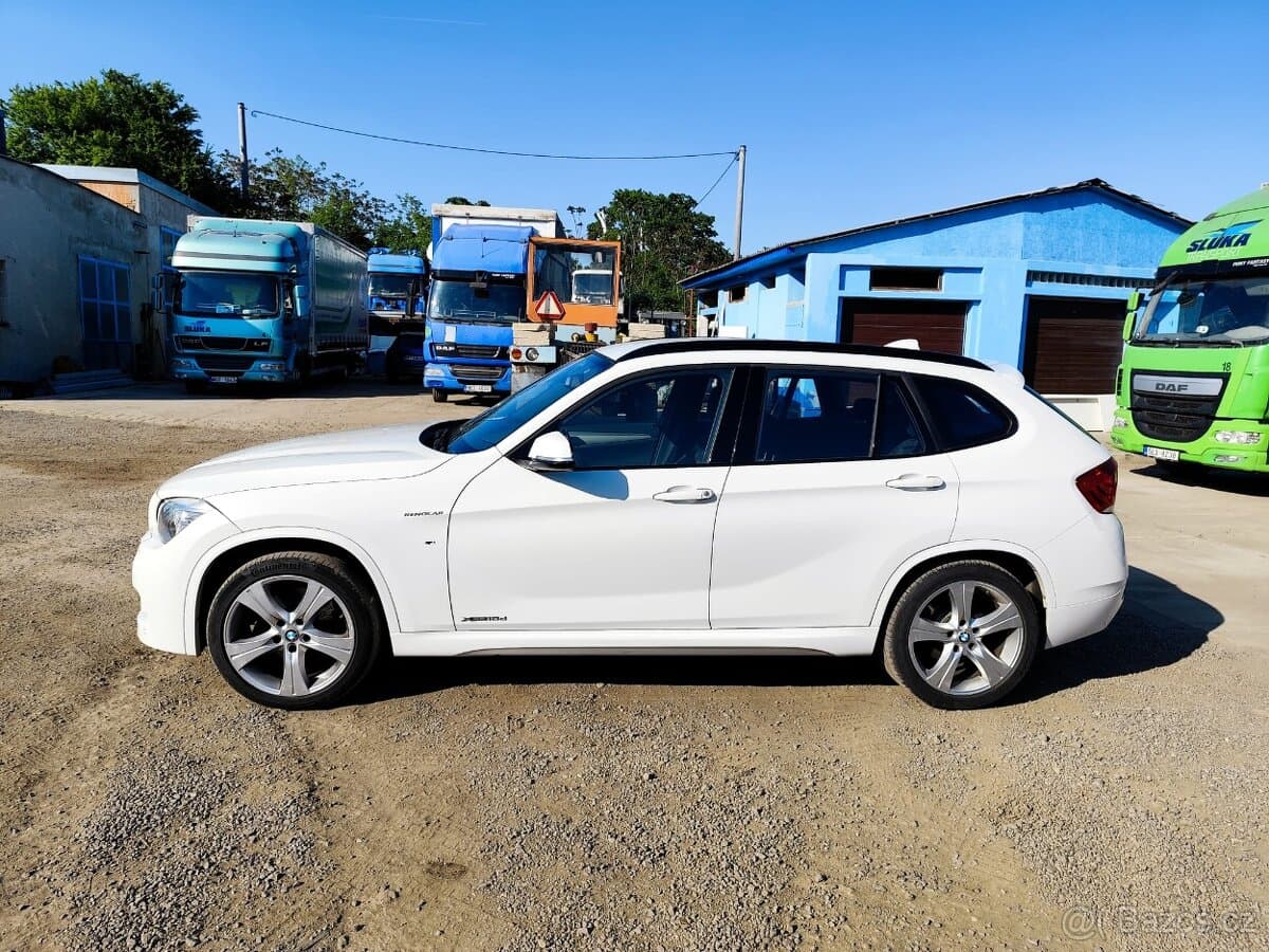 2015 BMW X1 - 4