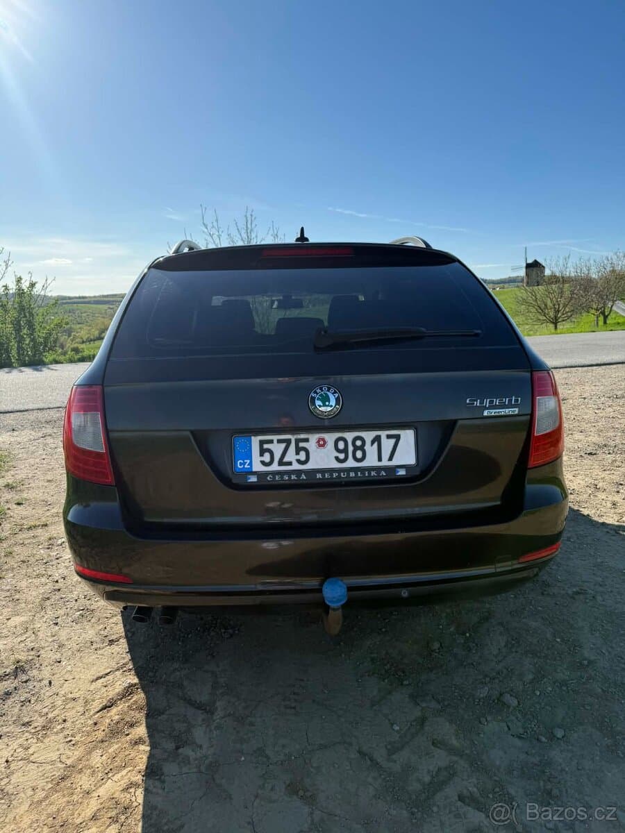 Škoda SUPERB - 4