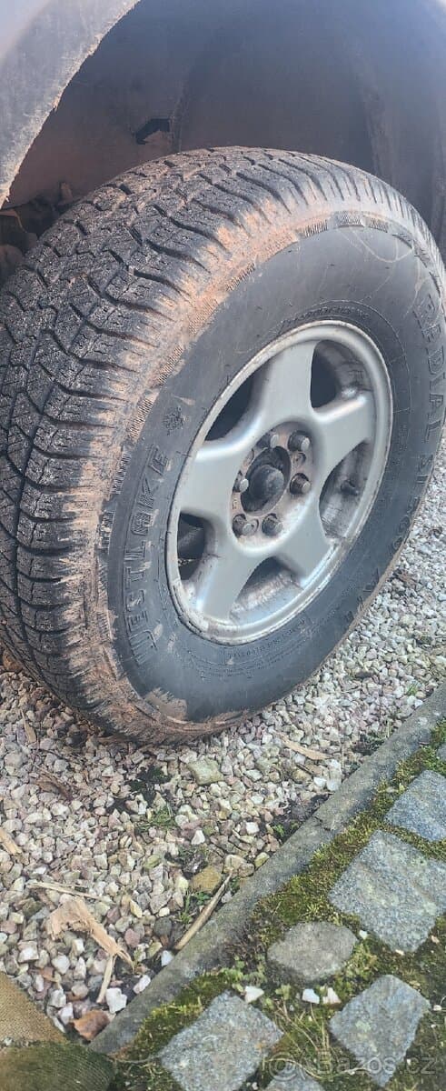 2002 Nissan NAVARA - 4
