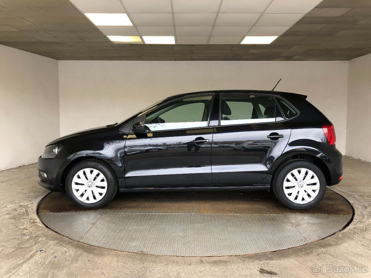 2017 Volkswagen POLO - 4