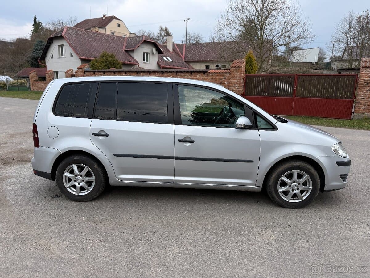 2008 Volkswagen TOURAN - 4