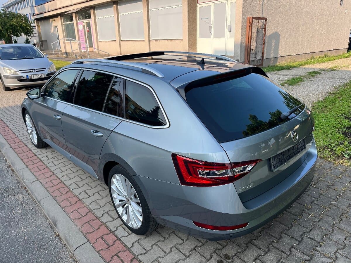 2016 Škoda SUPERB - 4