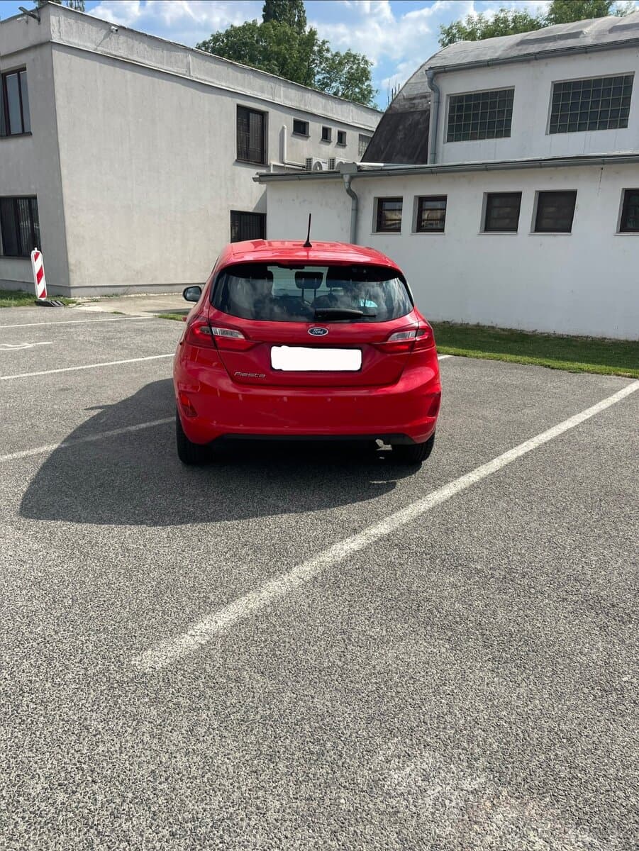 2018 Ford FIESTA - 4