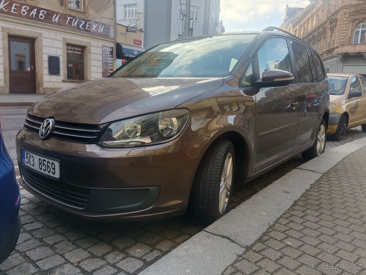 2010 Volkswagen TOURAN - 4